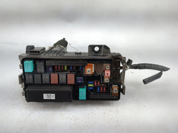 2016-2018 Honda Pilot Fusebox Fuse Box Panel Relay Module P/N:38250-T2A-A02 38250T2AA02 Fits Fits 2016 2017 2018 OEM Used Auto Parts