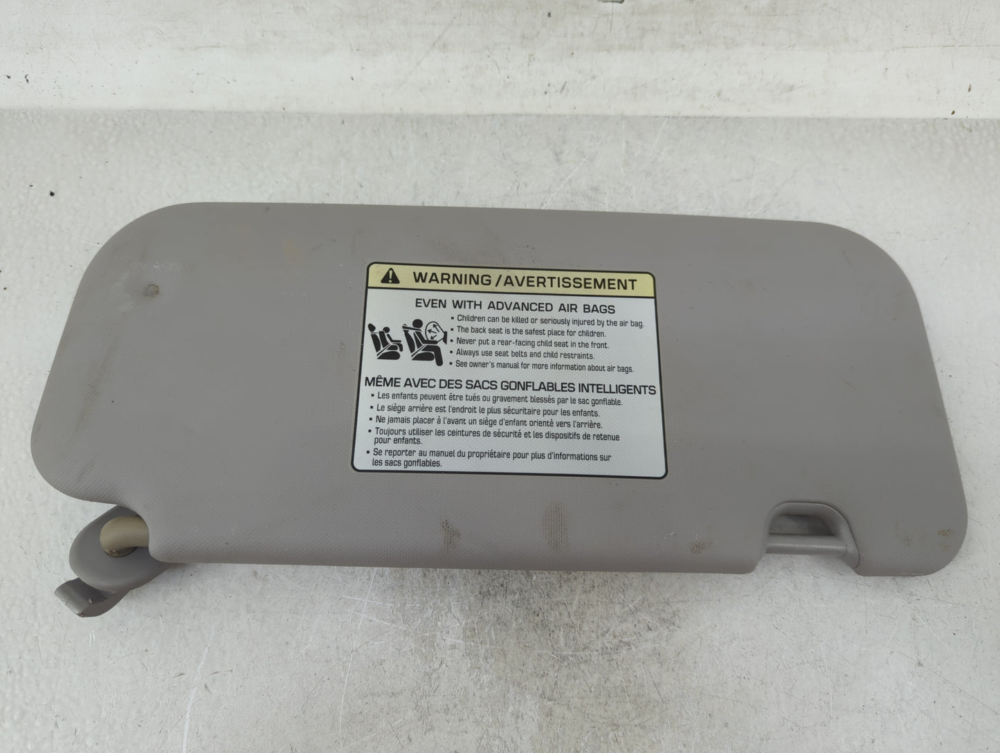 2018-2022 Hyundai Accent Sun Visor Shade Replacement Driver Left Mirror Fits Fits 2018 2019 2020 2021 2022 OEM Used Auto Par
