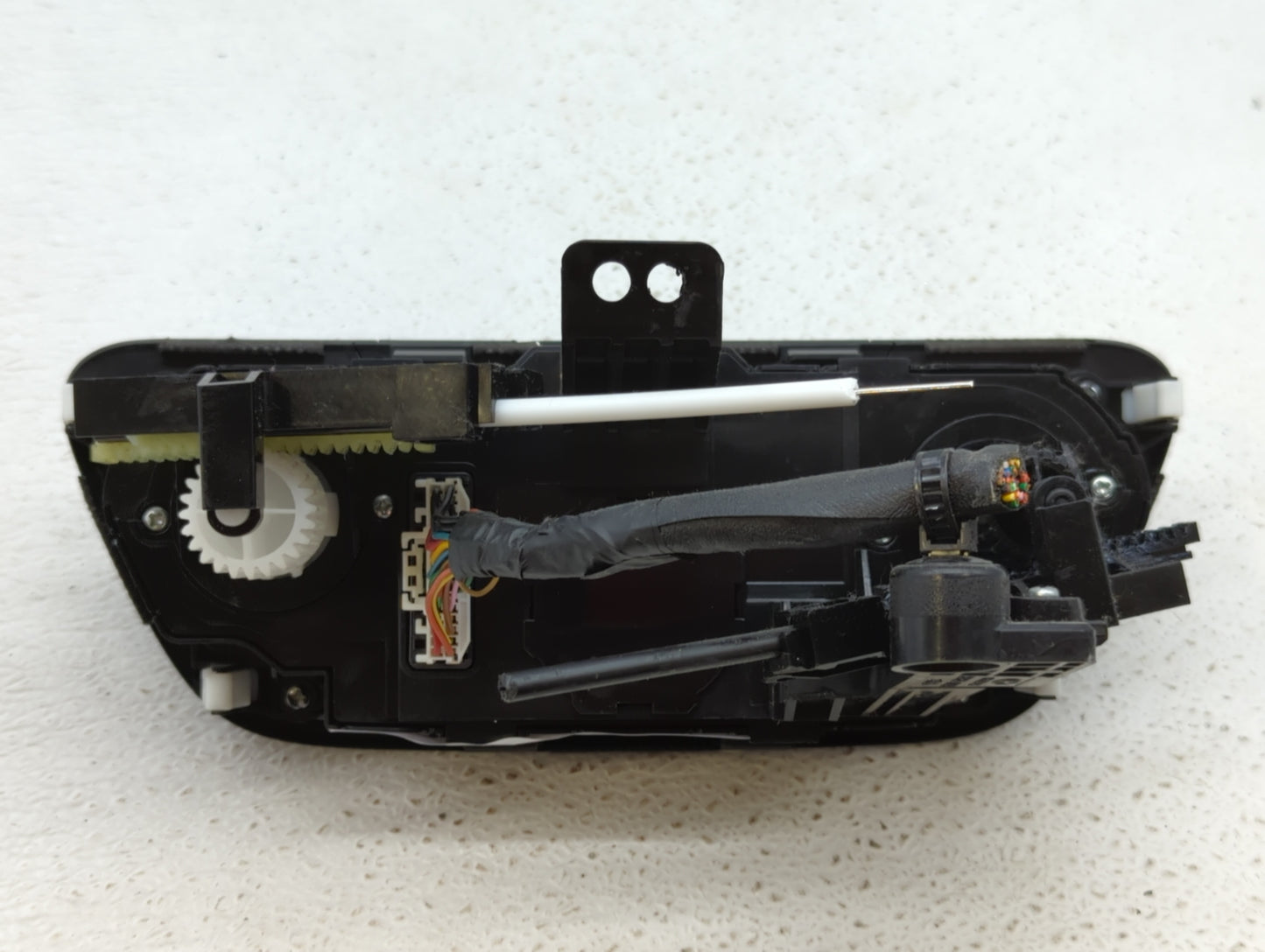 2018-2022 Hyundai Accent Climate Control Module Temperature AC/Heater Replacement P/N:97250J0000RDR Fits OEM Used Auto Parts