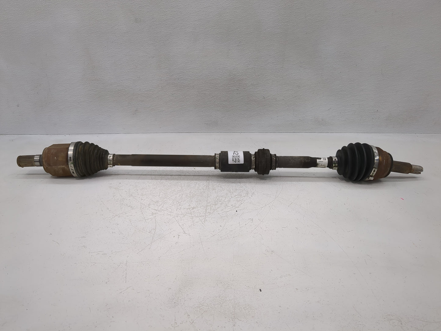 2017-2020 Hyundai Elantra Axle Shaft Front Passenger Cv C/v - Oemusedautoparts1.com