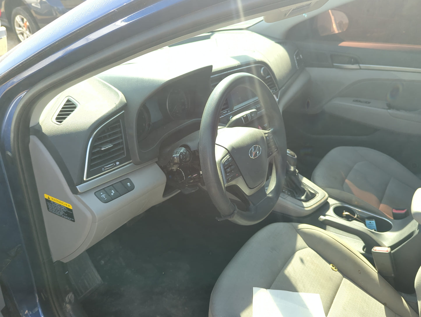 2017-2018 Hyundai Elantra Air Bag Driver Left Steering Wheel Mounted - Oemusedautoparts1.com