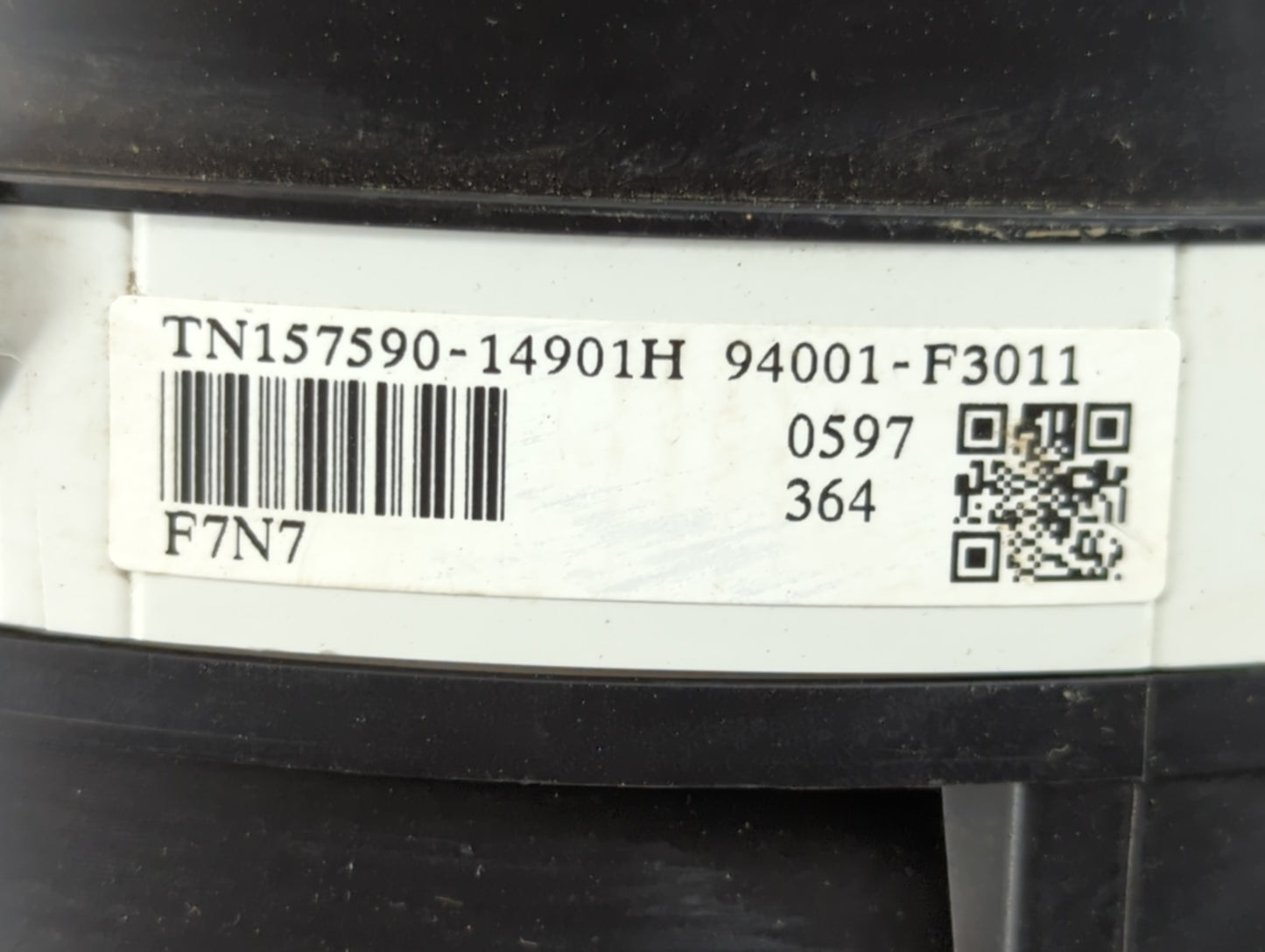 2017-2018 Hyundai Elantra Instrument Cluster Speedometer Gauges P/N:94001-F3011 Miles: Fits Fits 2017 2018 OEM Used Auto Par