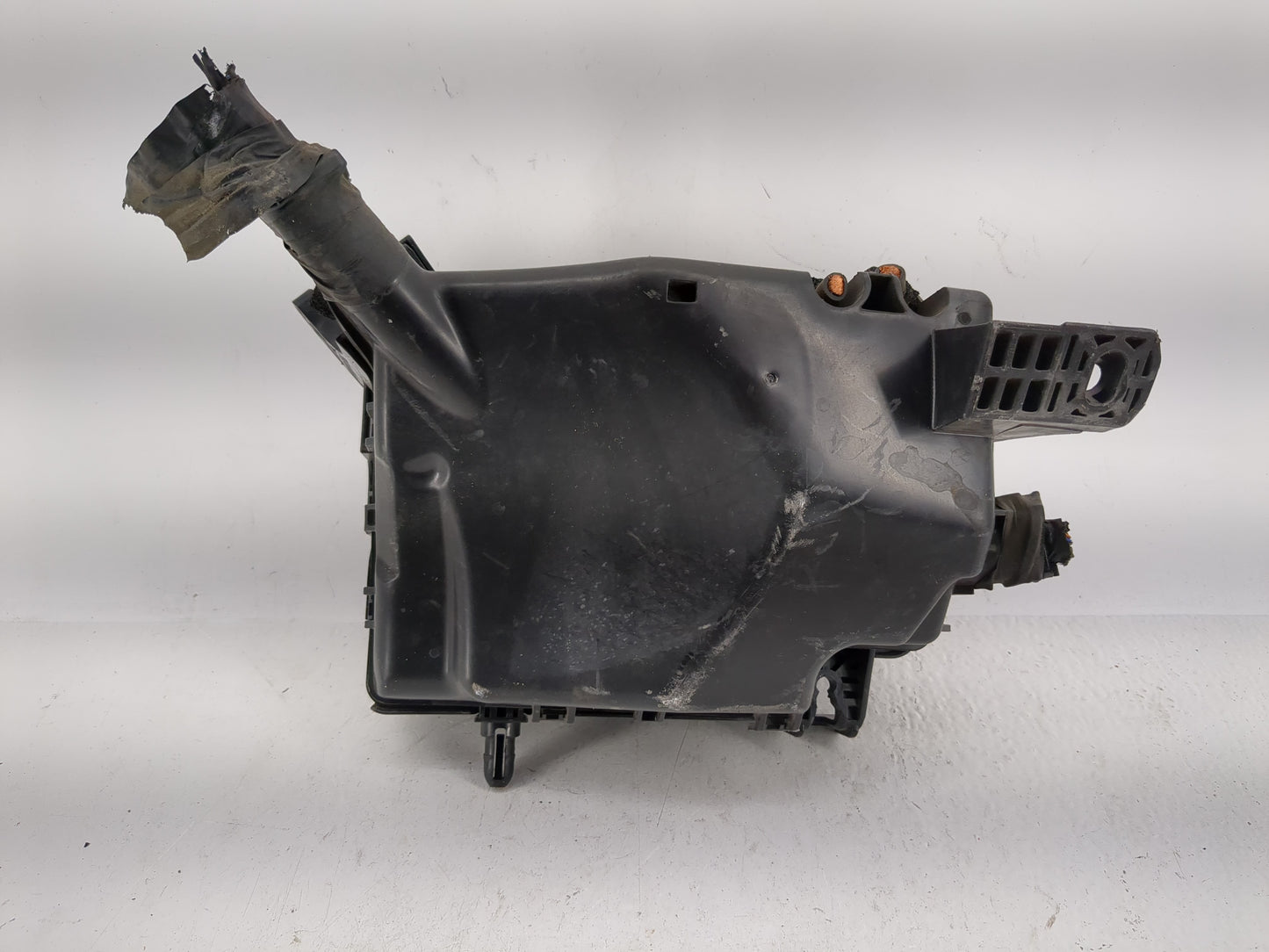 2018 Hyundai Elantra Fusebox Fuse Box Panel Relay Module P/N:VS91200F3535AB 91956-F2022 Fits OEM Used Auto Parts - Oemusedau