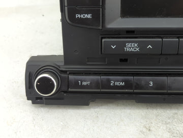 2017-2018 Hyundai Elantra Radio AM FM Cd Player Receiver Replacement P/N:96170F2270UAT Fits Fits 2017 2018 OEM Used Auto Parts