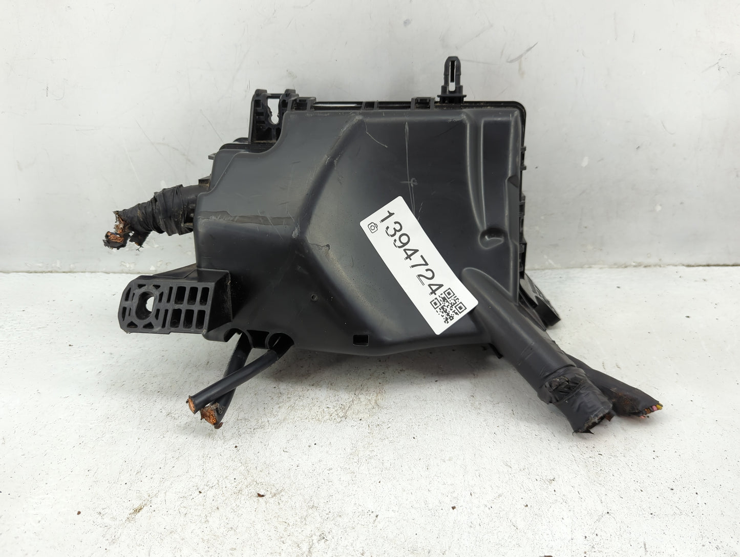 2018 Hyundai Elantra Fusebox Fuse Box Panel Relay Module P/N:91203 F2485C Fits OEM Used Auto Parts - Oemusedautoparts1.com