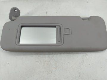 2017-2020 Hyundai Elantra Sun Visor Shade Replacement Passenger Right Mirror Fits Fits 2017 2018 2019 2020 OEM Used Auto Parts