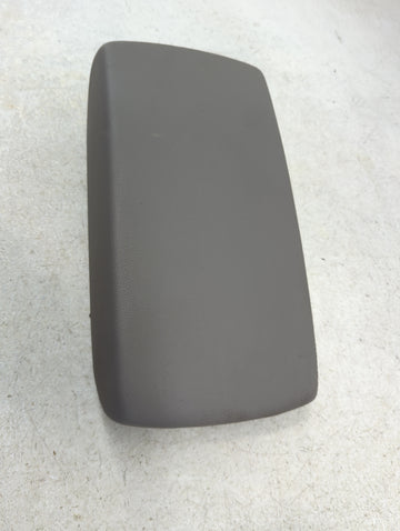 2018 Hyundai Elantra Center Console Armrest Cover Lid Fits OEM Used Auto Parts