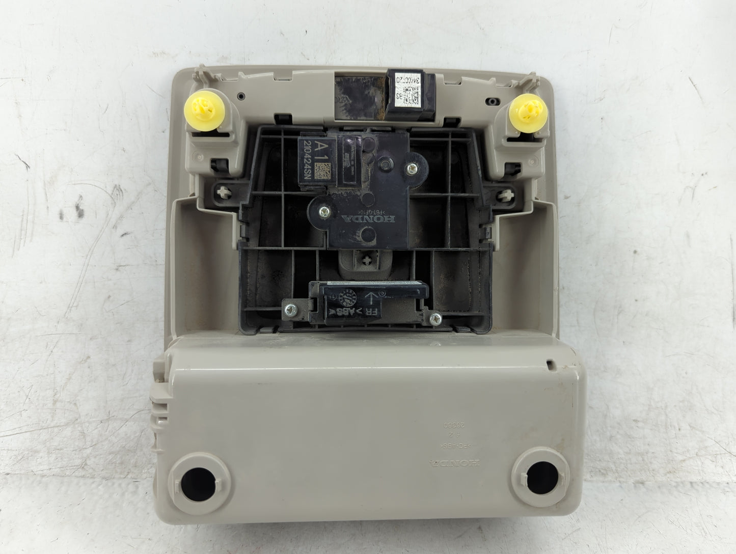 2018 Hyundai Elantra Overhead Roof Console - Oemusedautoparts1.com