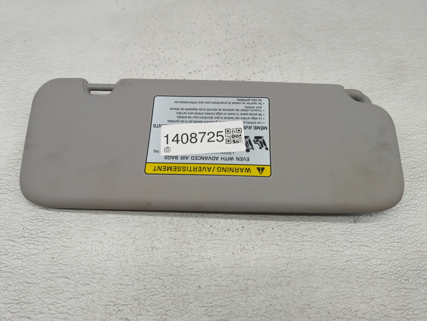 2017-2020 Hyundai Elantra Sun Visor Shade Replacement Driver Left Mirror Fits Fits 2017 2018 2019 2020 OEM Used Auto Parts -