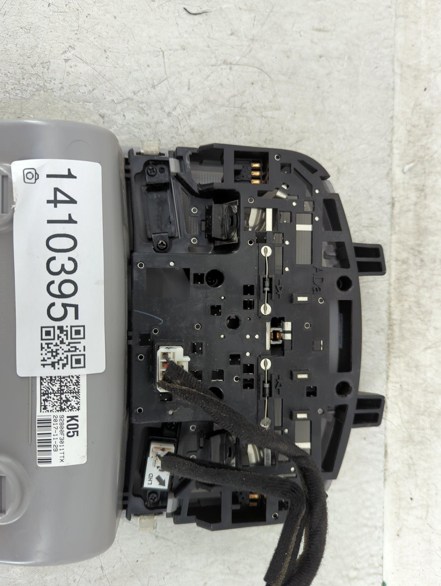 2018 Hyundai Elantra Overhead Roof Console - Oemusedautoparts1.com