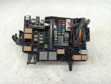 2018 Hyundai Elantra Fusebox Fuse Box Panel Relay Module P/N:91956-F2022 Fits OEM Used Auto Parts