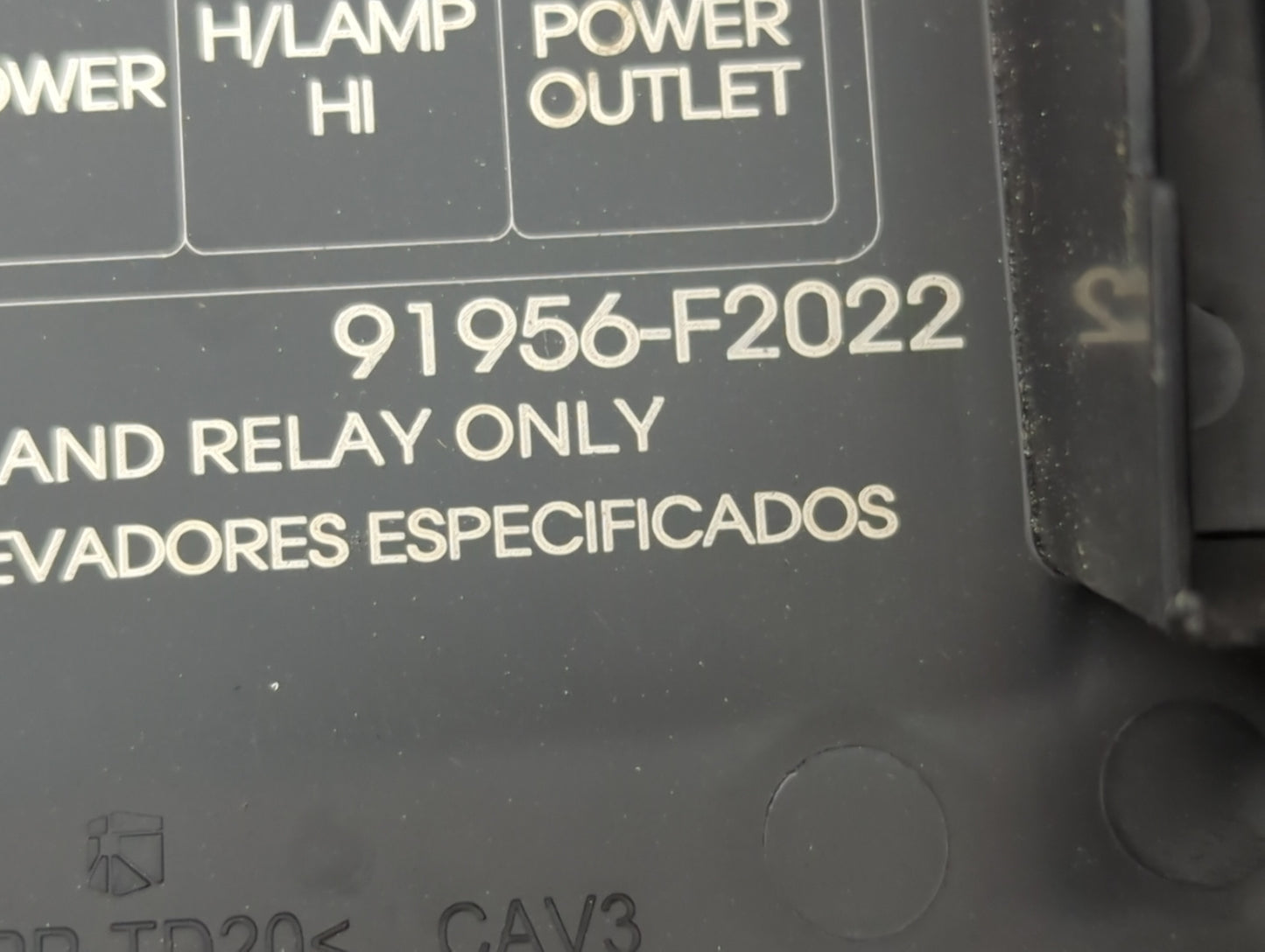 2018 Hyundai Elantra Fusebox Fuse Box Panel Relay Module P/N:91956-F2022 Fits OEM Used Auto Parts - Oemusedautoparts1.com