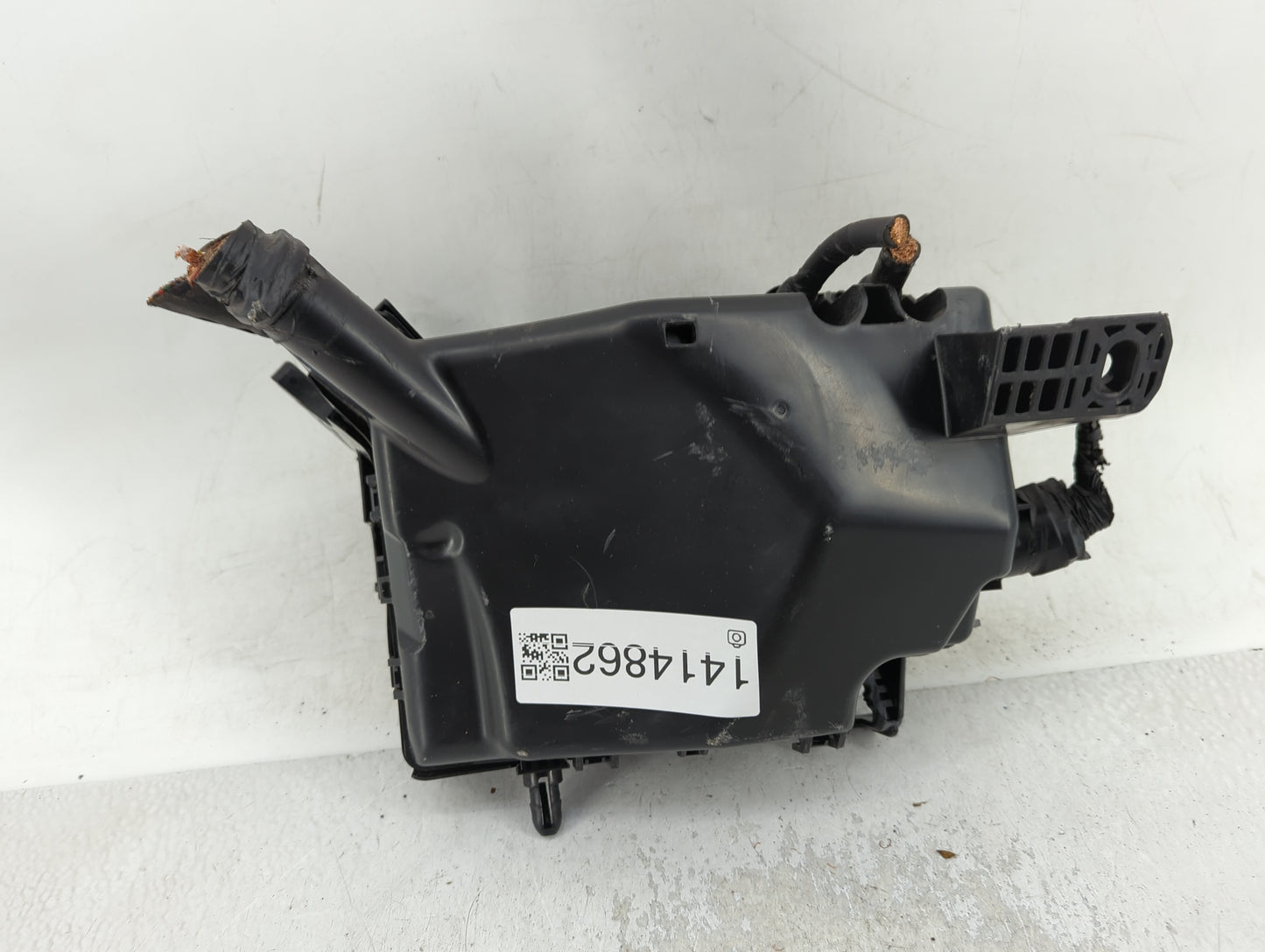 2018 Hyundai Elantra Fusebox Fuse Box Panel Relay Module P/N:91203 F2485A Fits OEM Used Auto Parts - Oemusedautoparts1.com
