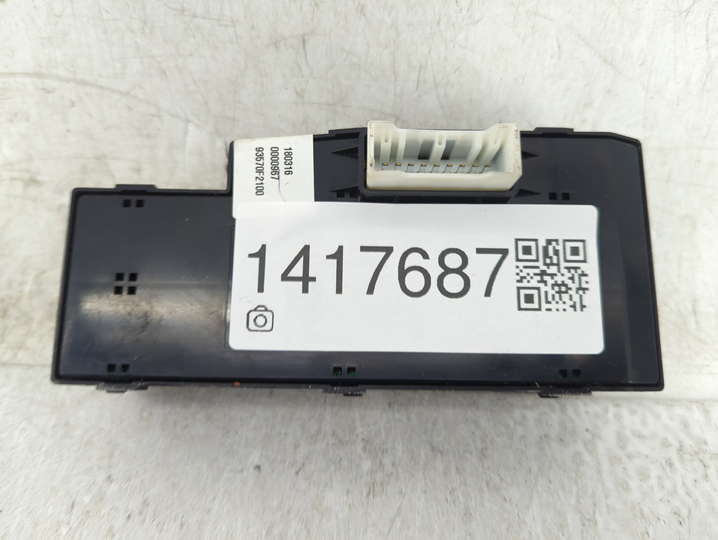 2017-2020 Hyundai Elantra Master Power Window Switch Replacement Driver Side Left P/N:93570F2100 Fits Fits 2017 2018 2019 20
