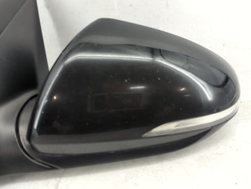 2017-2018 Hyundai Elantra Driver Side View Mirror - Left Door Mirror OEM Used