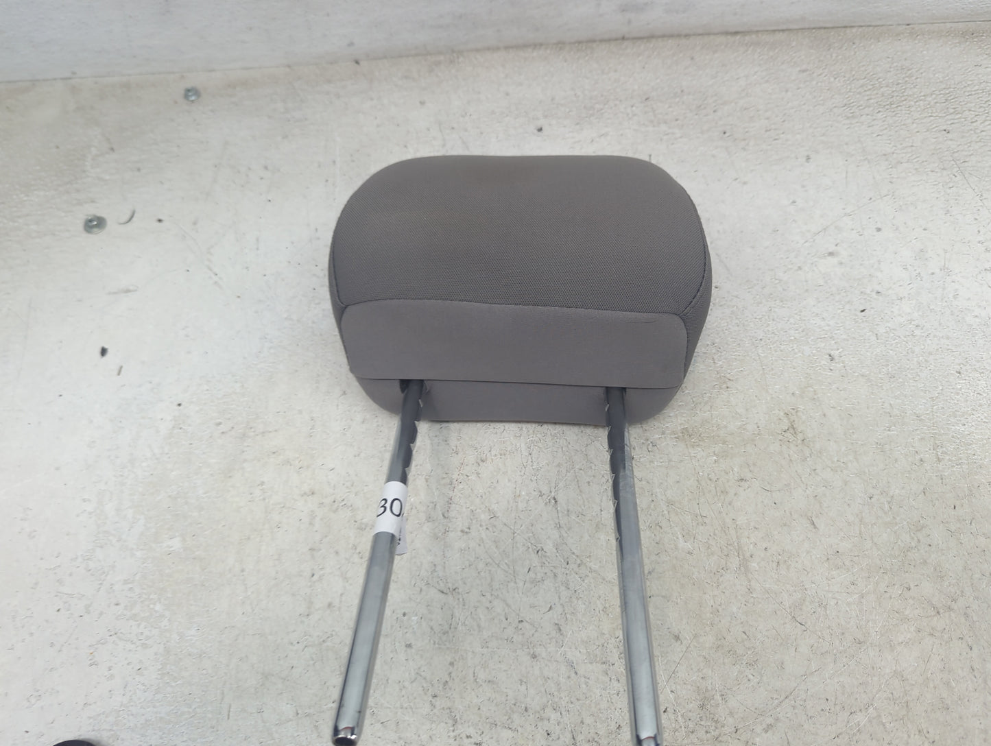 2018 Hyundai Elantra Headrest Head Rest Front Driver Seat Gray 1473048 - Oemusedautoparts1.com