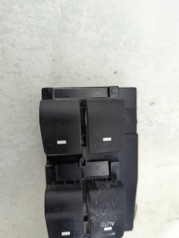 2018 Hyundai Elantra Master Power Window Switch Replacement Driver Side Left P/N:935704M Fits OEM Used Auto Parts