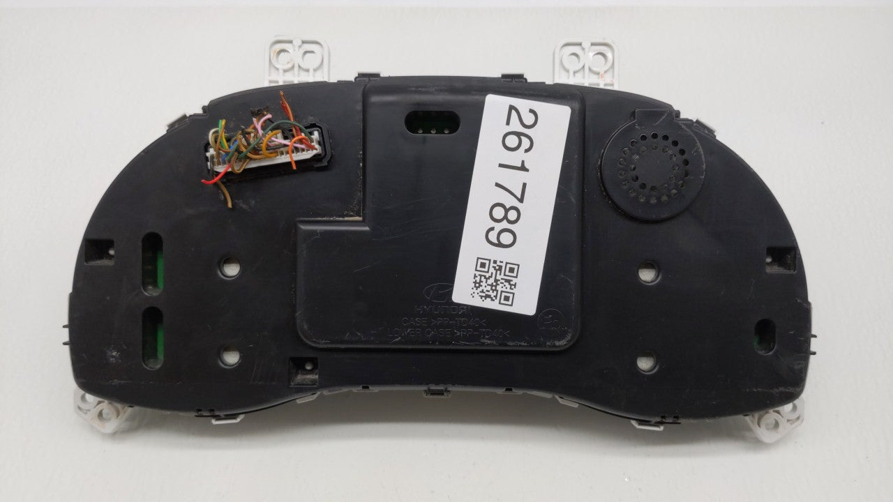 2017-2018 Hyundai Elantra Instrument Cluster Speedometer Gauges P/N:94001-F3011 94001-F3010 Fits Fits 2017 2018 OEM Used Aut
