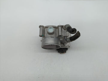 2011-2018 Hyundai Elantra Throttle Body P/N:35100-2E710 35100-2E000 Fits Fits 2011 2012 2013 2014 2015 2016 2017 2018 2019 OEM Used Auto Parts