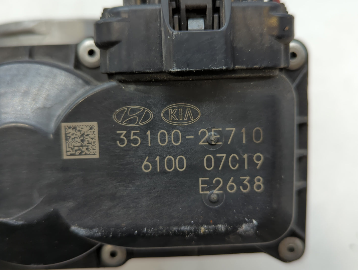 2011-2018 Hyundai Elantra Throttle Body P/N:35100-2E000 1302150124 Fits Fits 2011 2012 2013 2014 2015 2016 2017 2018 2019 OE