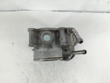 2011-2018 Hyundai Elantra Throttle Body P/N:35100-2E000 1302150124 Fits Fits 2011 2012 2013 2014 2015 2016 2017 2018 2019 OEM Used Auto Parts