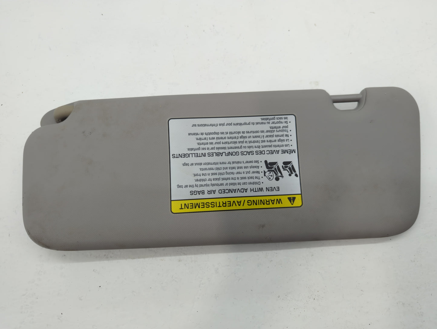 2017-2020 Hyundai Elantra Sun Visor Shade Replacement Passenger Right Mirror Fits Fits 2017 2018 2019 2020 OEM Used Auto Par