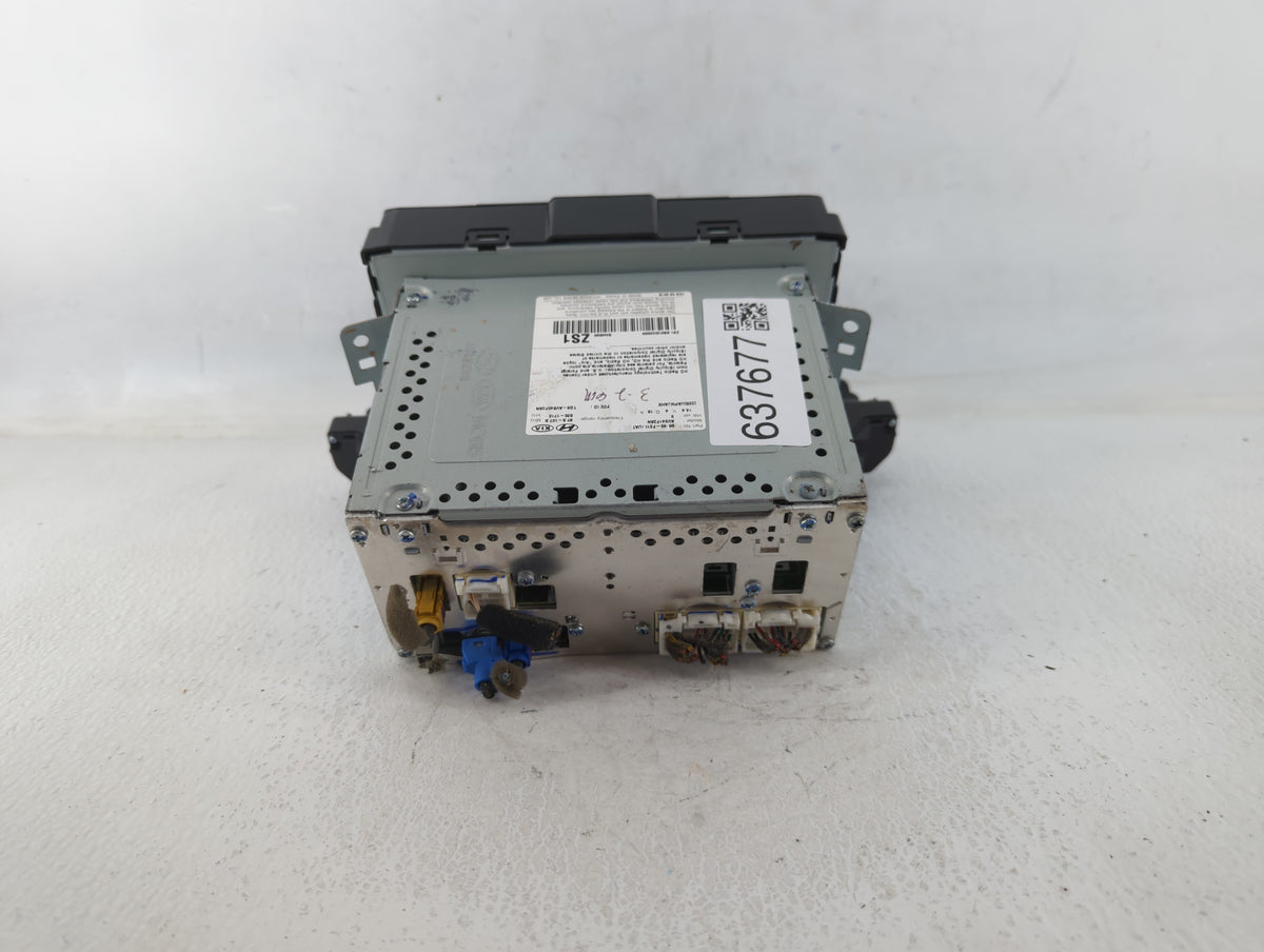 2017-2018 Hyundai Elantra Am Fm Cd Player Radio Receiver 637677 - Oemusedautoparts1.com