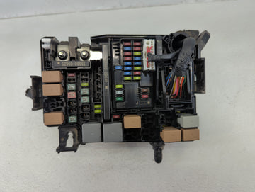 2018 Hyundai Elantra Fusebox Fuse Box Panel Relay Module P/N:91203 F2485A Fits OEM Used Auto Parts