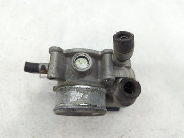 2017-2020 Hyundai Elantra Throttle Body P/N:35100-2B340 Fits Fits 2015 2016 2017 2018 2019 2020 2021 2022 OEM Used Auto Parts