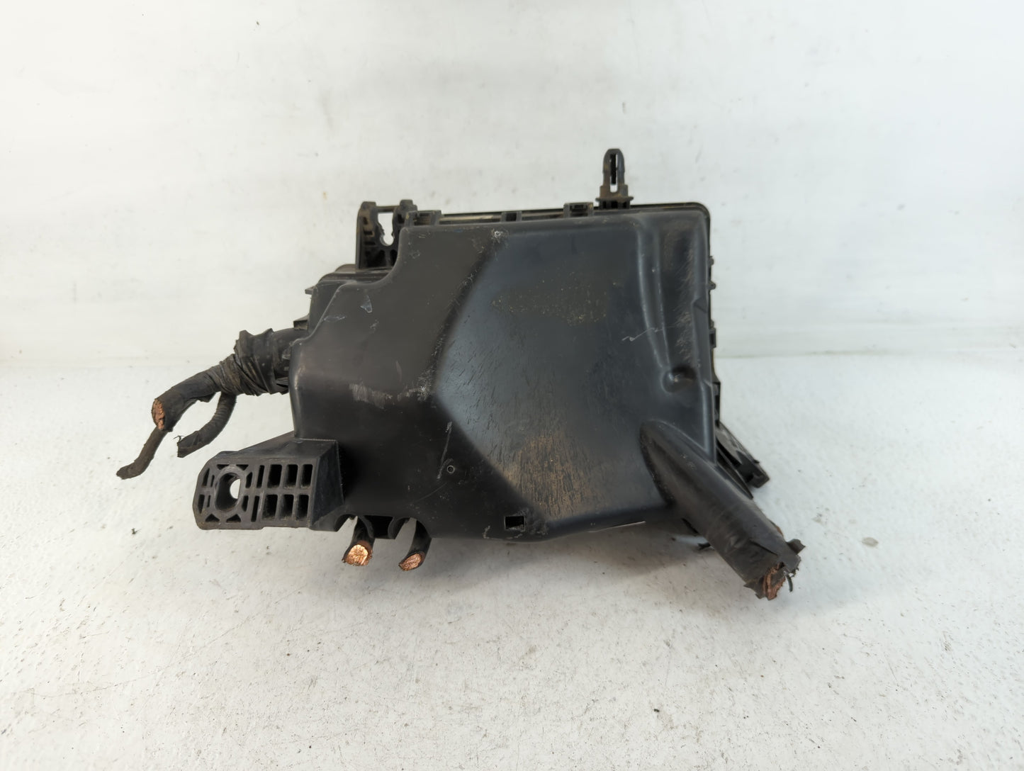 2018 Hyundai Elantra Fusebox Fuse Box Panel Relay Module P/N:91203 F2485C Fits OEM Used Auto Parts - Oemusedautoparts1.com