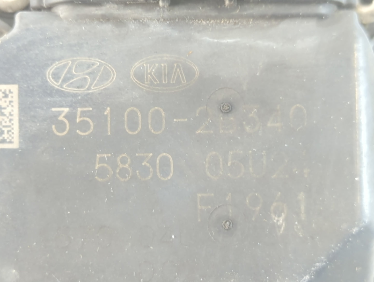 2017-2020 Hyundai Elantra Throttle Body P/N:35100-2B340 Fits Fits 2015 2016 2017 2018 2019 2020 2021 2022 OEM Used Auto Part