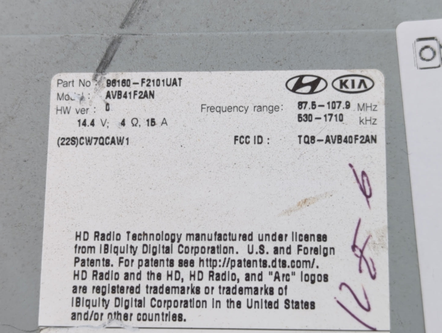 2017-2018 Hyundai Elantra Radio AM FM Cd Player Receiver Replacement P/N:96160-F2101UAT Fits Fits 2017 2018 OEM Used Auto Pa