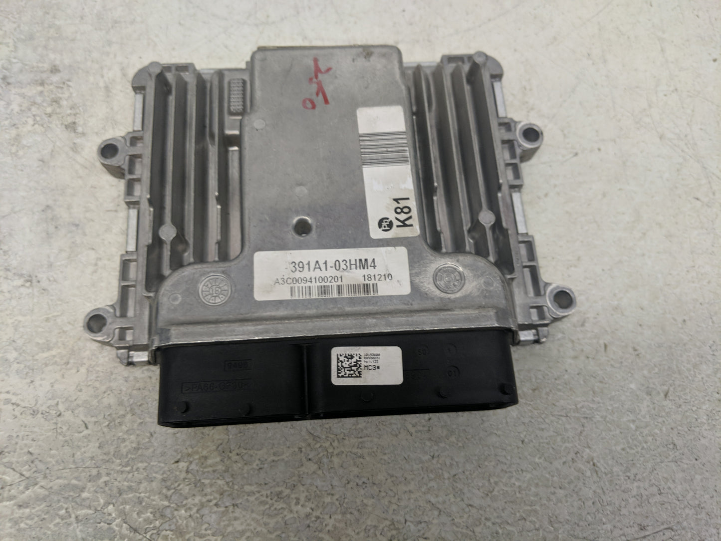 2017-2020 Hyundai Ioniq PCM Engine Control Computer ECU ECM PCU OEM P/N:39110-03HM4 39101-03HM4 Fits Fits 2017 2018 2019 202