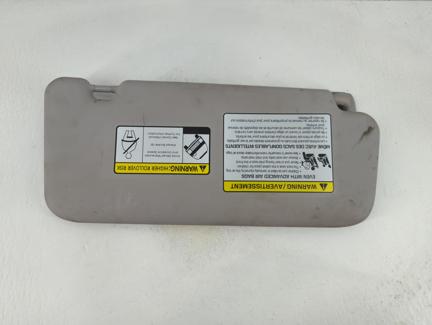2018-2021 Hyundai Kona Sun Visor Shade Replacement Driver Left Mirror Fits Fits 2018 2019 2020 2021 OEM Used Auto Parts - Oe