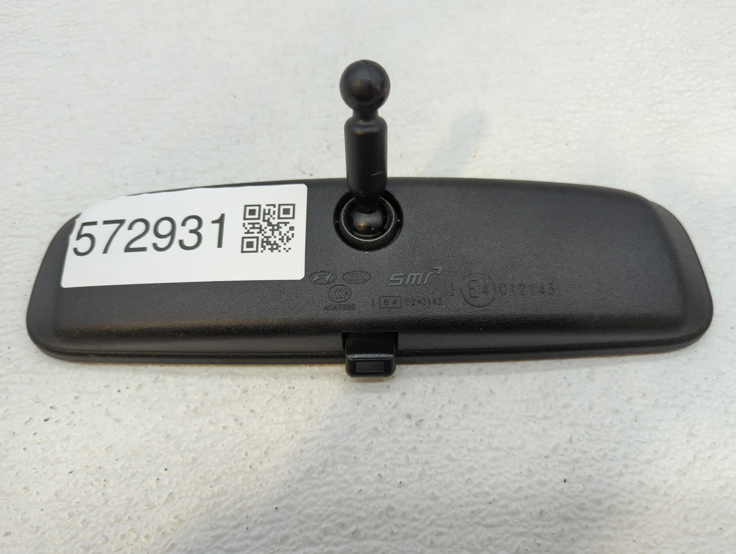 2018-2021 Hyundai Kona Interior Rear View Mirror Replacement OEM P/N:E4012143 Fits OEM Used Auto Parts - Oemusedautoparts1.c