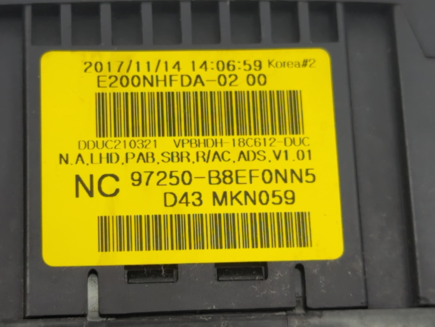 2017-2018 Hyundai Santa Fe Climate Control Module Temperature AC/Heater Replacement P/N:97250-B8EF0NN5 Fits Fits 2017 2018 O