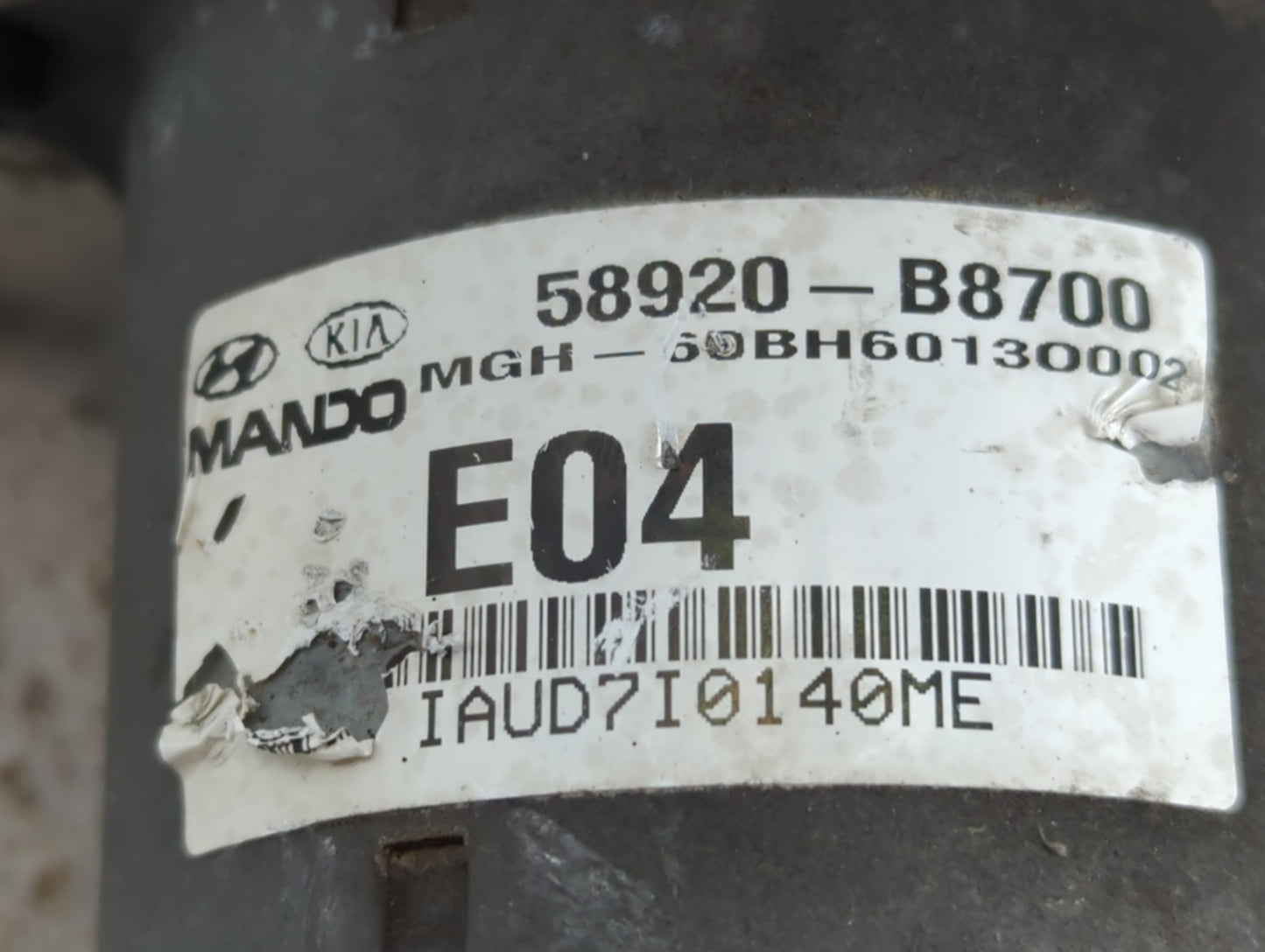 2013-2016 Hyundai Santa Fe ABS Pump Control Module Replacement P/N:58920-B8700 Fits Fits 2013 2014 2015 2016 OEM Used Auto P