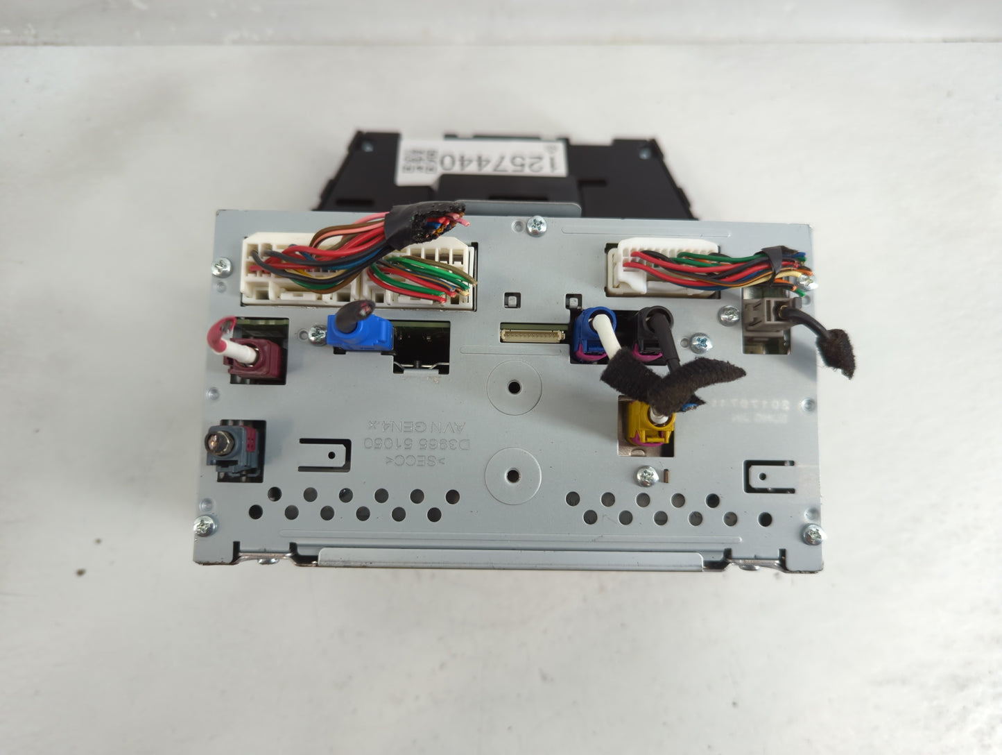 2017-2018 Hyundai Santa Fe Radio AM FM Cd Player Receiver Replacement P/N:96560-B8512NN5 Fits Fits 2017 2018 OEM Used Auto P