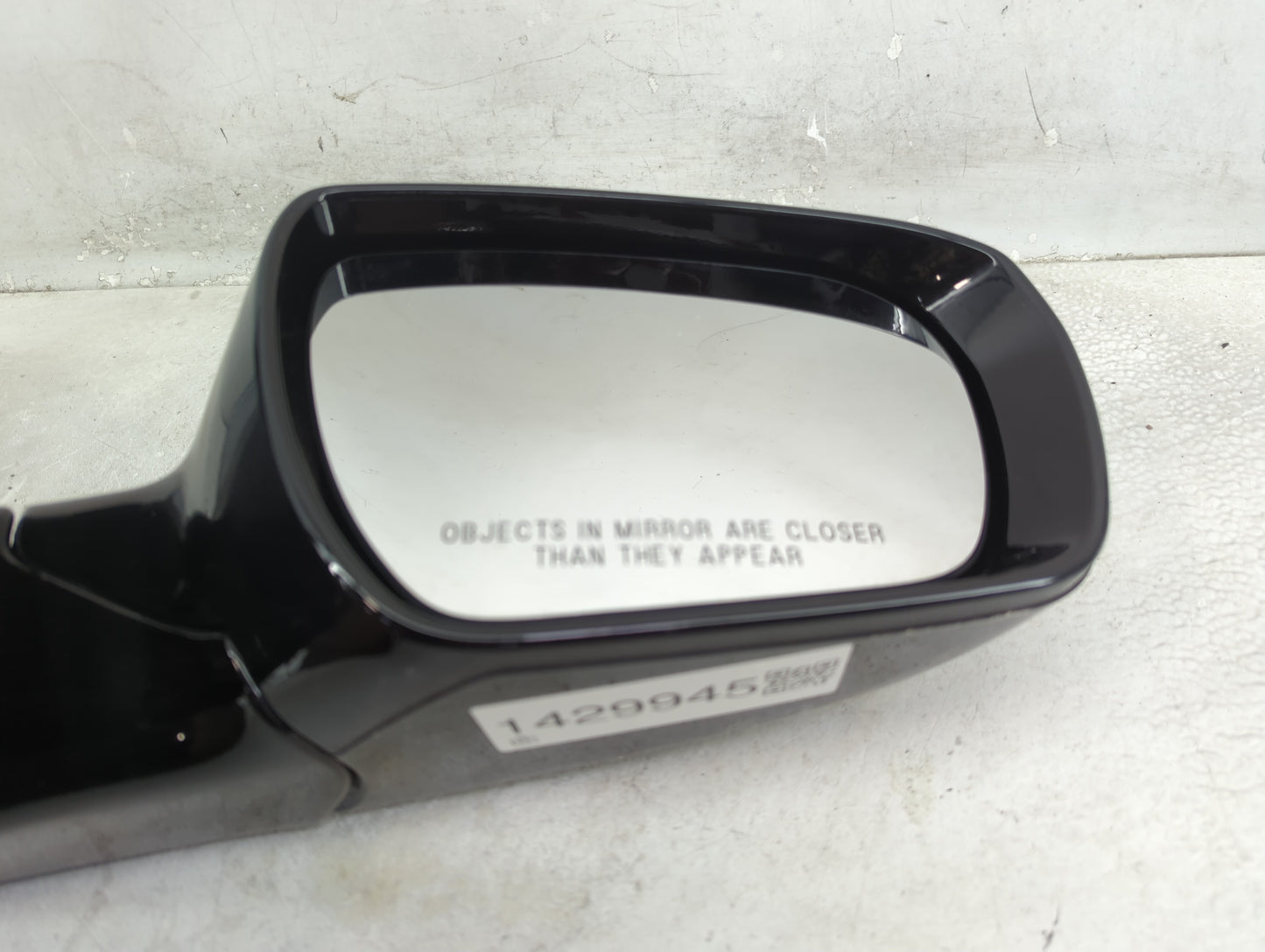 2017-2018 Hyundai Santa Fe Passenger Side View Mirror - Right Door Mirror OEM Used - Oemusedautoparts1.com
