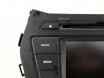 2017-2018 Hyundai Santa Fe Radio AM FM Cd Player Receiver Replacement P/N:961804Z6504X AM110DPAN Fits Fits 2017 2018 OEM Used Auto Parts