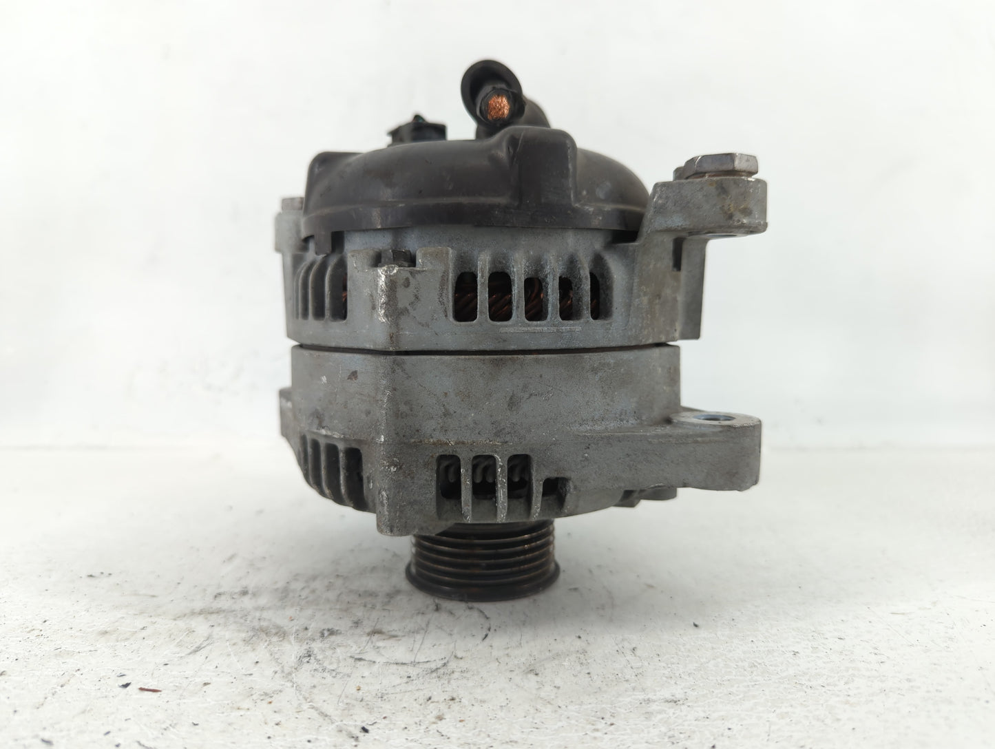 2019-2020 Hyundai Santa Fe Alternator Replacement Generator Charging Assembly Engine OEM P/N:104211-8790 37300-2G061 Fits OE