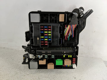 2018-2019 Hyundai Sonata Fusebox Fuse Box Panel Relay Module P/N:6423-0102-7-000 Fits Fits 2018 2019 OEM Used Auto Parts