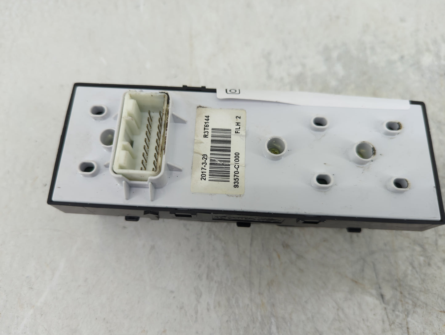 2015-2019 Hyundai Sonata Master Power Window Switch Replacement Driver Side Left P/N:93570-C1000 Fits OEM Used Auto Parts -