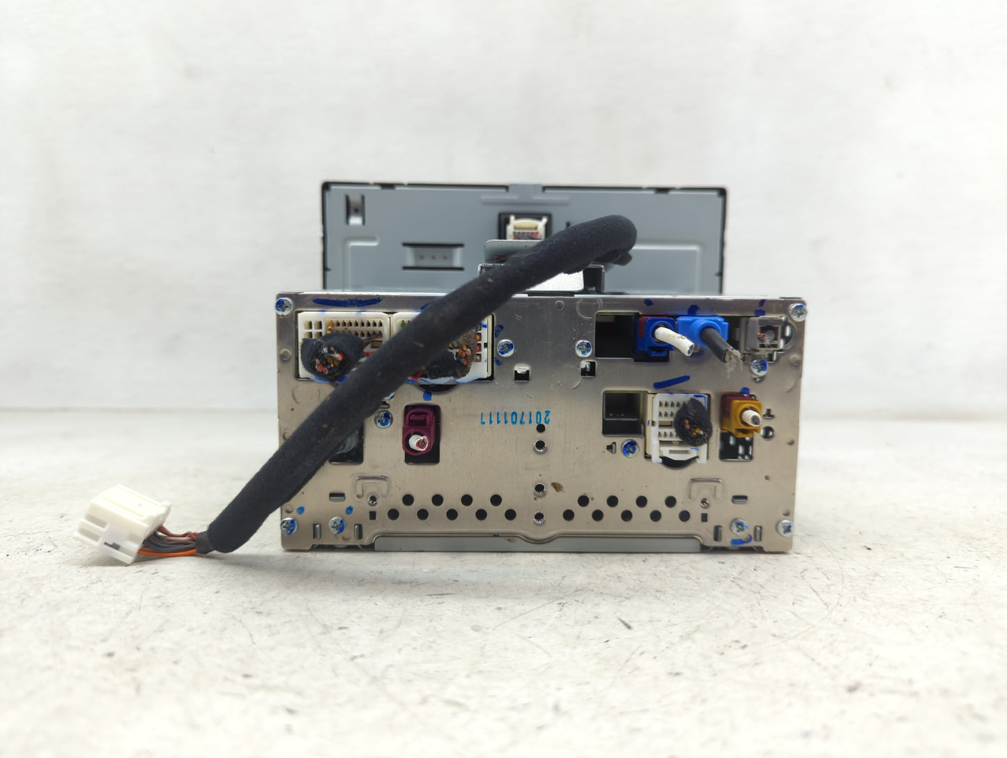 2018-2019 Hyundai Sonata Radio AM FM Cd Player Receiver Replacement P/N:96160C2UB04X Fits Fits 2018 2019 OEM Used Auto Parts