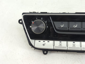 2018-2019 Hyundai Sonata Climate Control Module Temperature AC/Heater Replacement P/N:97250-C2AB0ZL5 TN237000-80011H Fits OEM Used Auto Parts