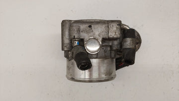 2015-2019 Hyundai Sonata Throttle Body P/N:0 280 750 618 35100-2G600 Fits Fits 2015 2016 2017 2018 2019 OEM Used Auto Parts