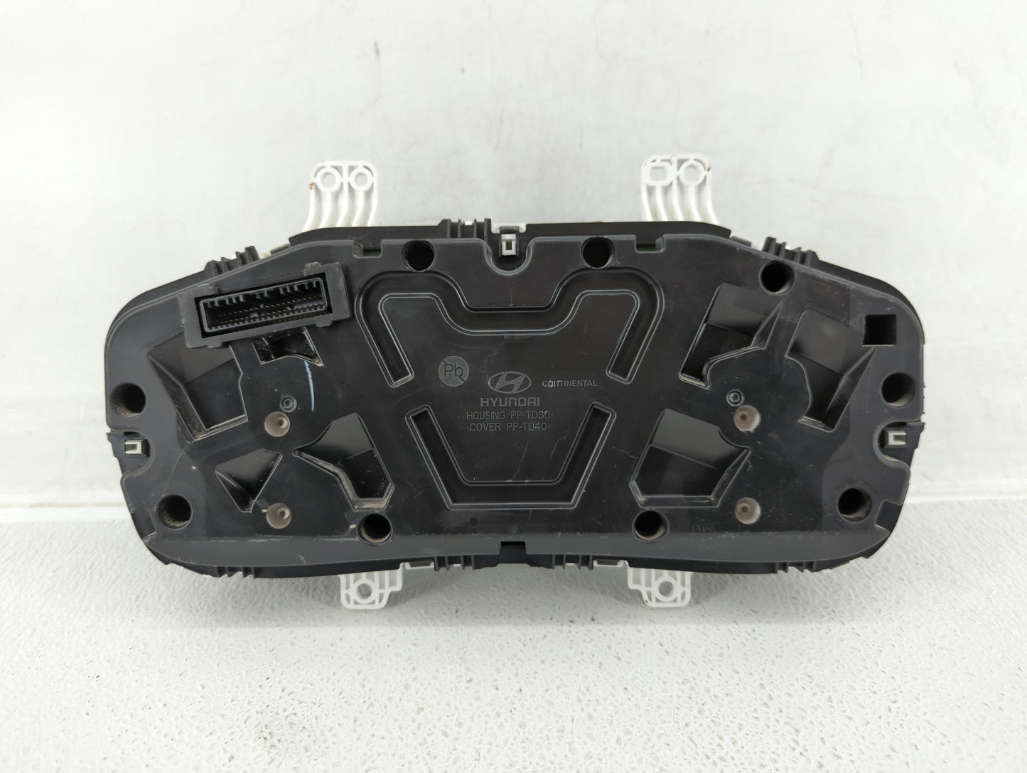 2018 Hyundai Sonata Instrument Cluster Speedometer Gauges P/N:94051-C2000 94041-C2000 Fits OEM Used Auto Parts - Oemusedauto