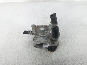 2015-2019 Hyundai Sonata Throttle Body P/N:35100-2B340 Fits Fits 2015 2016 2017 2018 2019 2020 2021 2022 OEM Used Auto Parts