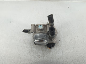 2015-2019 Hyundai Sonata Throttle Body P/N:35100-2B340 Fits Fits 2015 2016 2017 2018 2019 2020 2021 2022 OEM Used Auto Parts