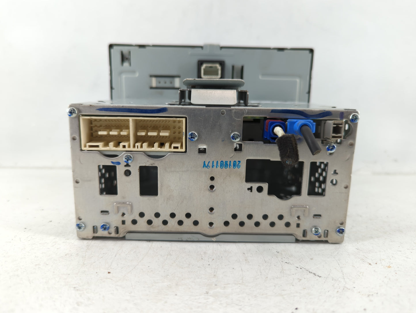 2018-2019 Hyundai Sonata Radio AM FM Cd Player Receiver Replacement P/N:96160C2UA04X Fits Fits 2018 2019 OEM Used Auto Parts